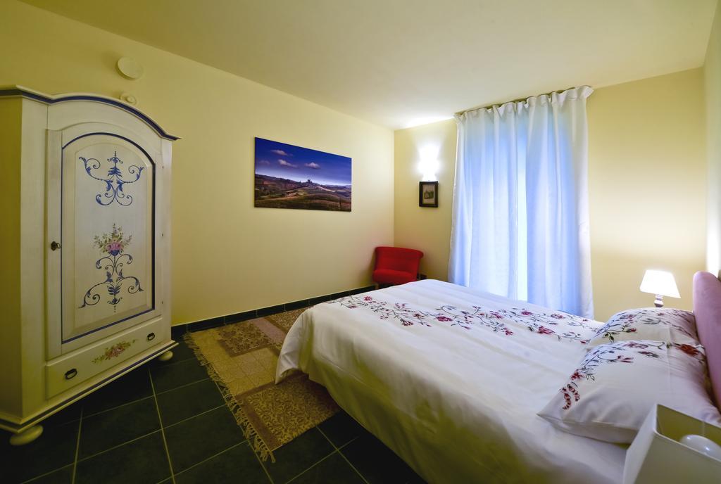 Casa Nalin Appartement La Morra Kamer foto