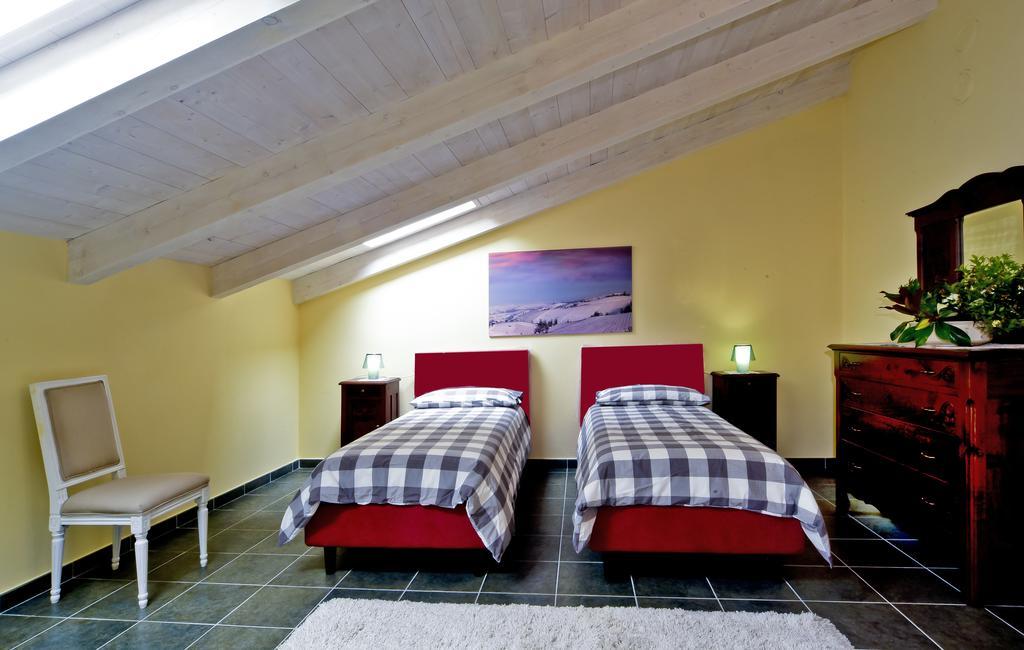 Casa Nalin Appartement La Morra Kamer foto